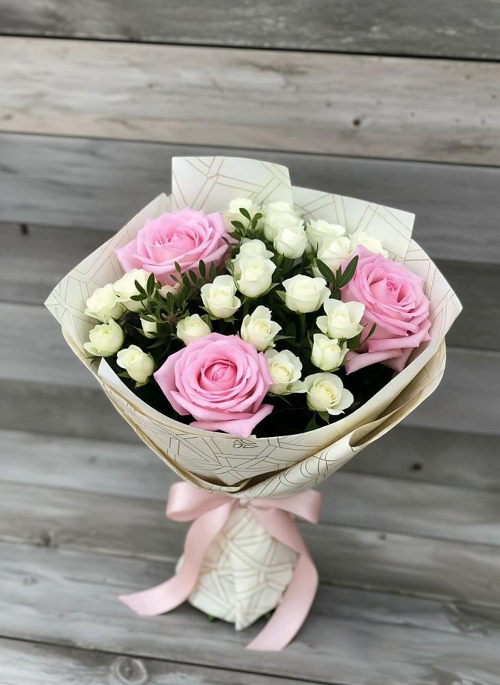 Букет цветов из: Розы в Печорах