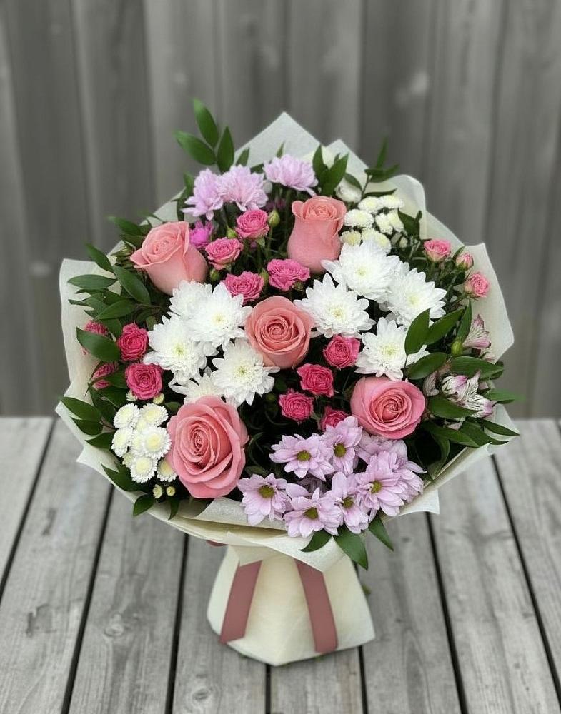 Букет цветов из: Альстромерии, Гвоздики, Розы и Хризантемы в Печорах