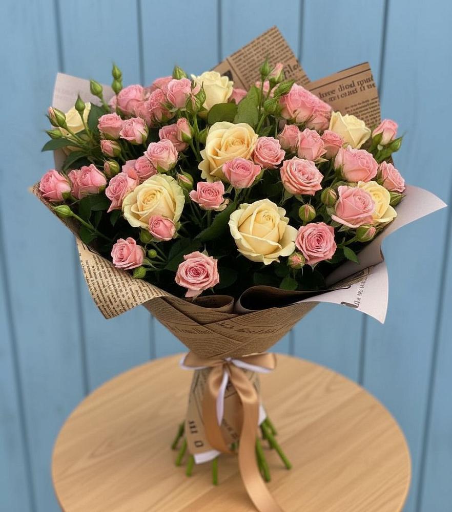 Букет цветов из: Розы в Печорах