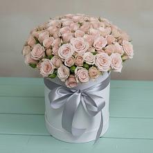 Цветочная композиция из Розы в шляпной коробке в Печорах