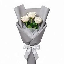 Букет 3 белые розы в Печорах