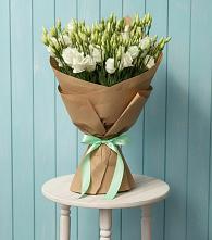 Букет цветов из:  Лизиантусы в Печорах