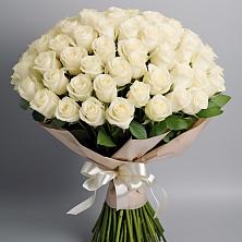 Букет 101 беля роза Белоснежка в Печорах