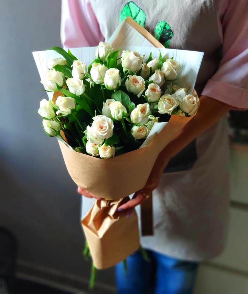 Букет цветов из: Розы в Печорах