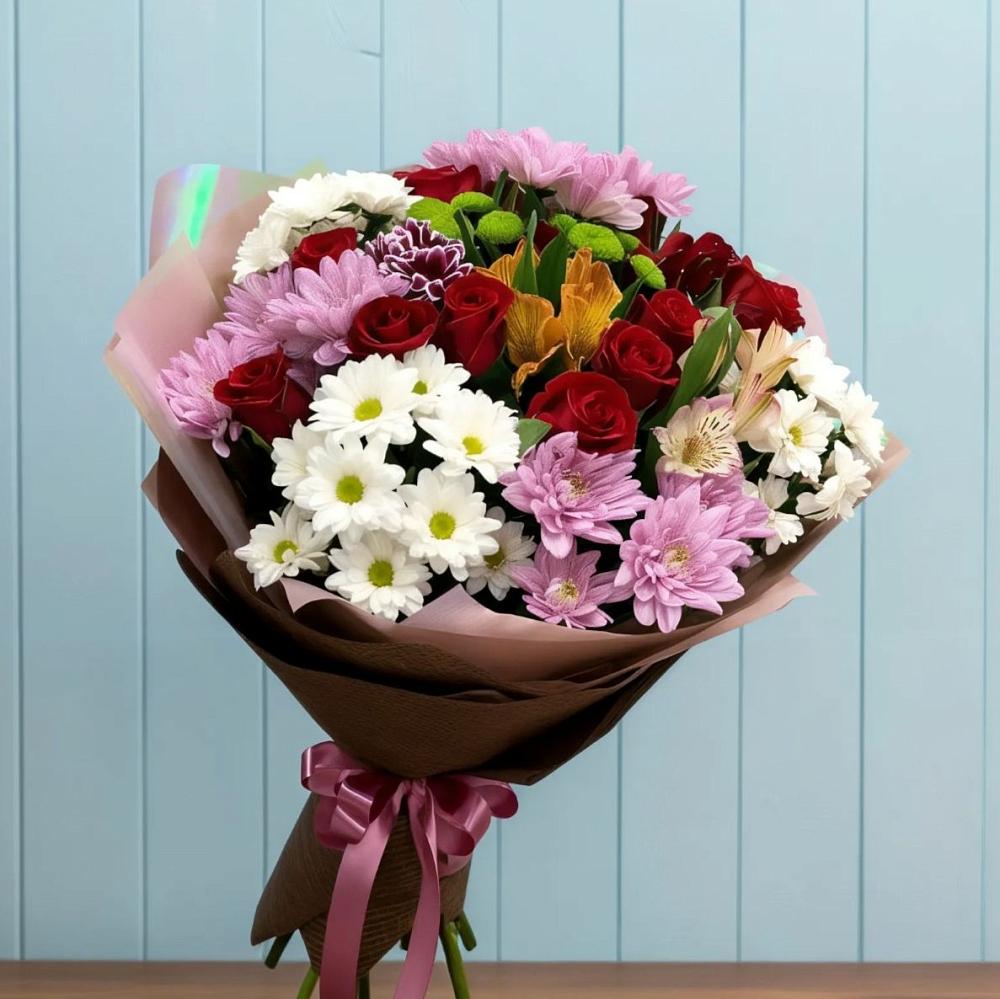 Букет цветов из: Розы, Хризантемы и Альстромерии в Печорах