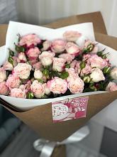 Букет цветов из:  Розы в Печорах