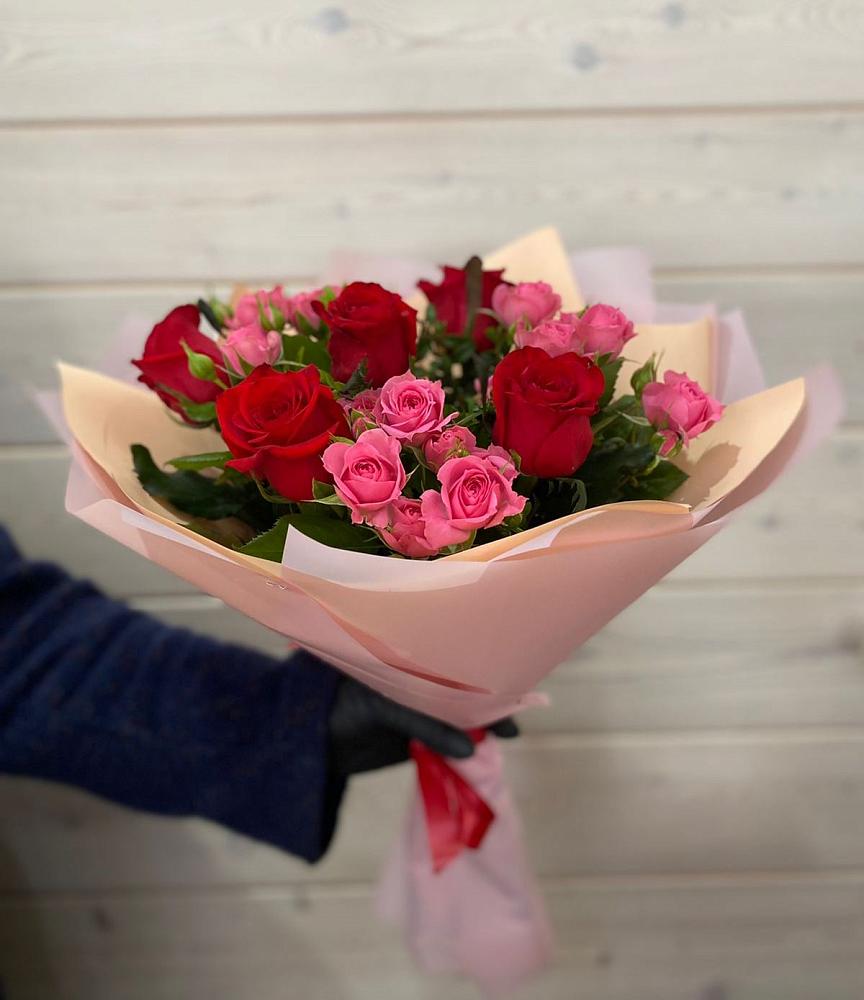 Букет цветов из: Розы в Печорах