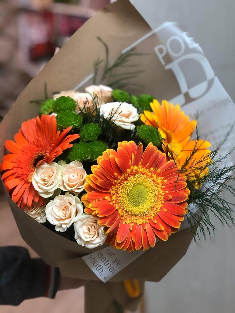 Букет цветов из: Герберы, Хризантемы и Розы в Печорах